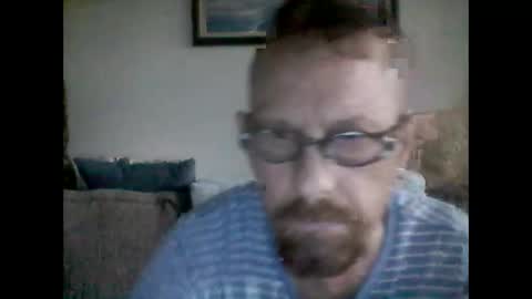 Snapshot of mhitch924 chatting on 05/30/26, 04:26 mhitch924 online show from 05/30/26, 04:26