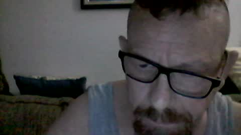 mhitch924 online show from 06/19/26, 02:16