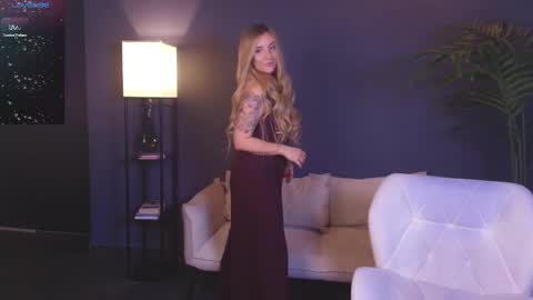 Snapshot of mi1a_ chatting on 12/03/25, 03:25 mi1a_ online show from 12/03/25, 03:25