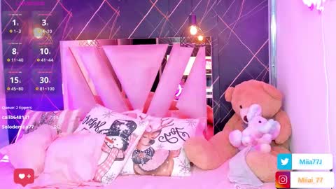 Snapshot of mia77_ chatting on 12/18/25, 01:55 Mia online show from 12/18/25, 01:55