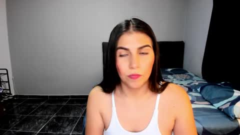 Snapshot of mia_18nice chatting on 04/11/26, 03:44 mia_18nice online show from 04/11/26, 03:44
