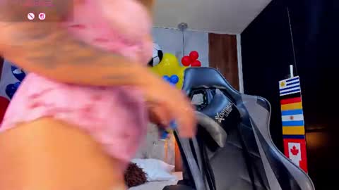 Violett online show from 06/26/26, 10:03