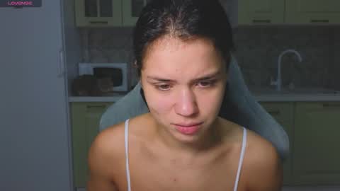 Mia online show from 10/14/25, 03:18