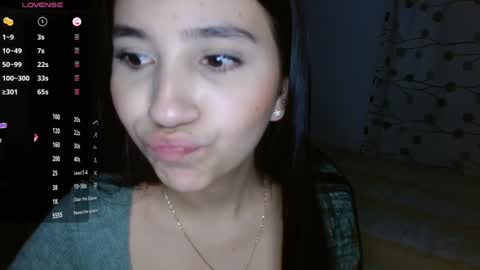Mia online show from 12/06/24, 11:36