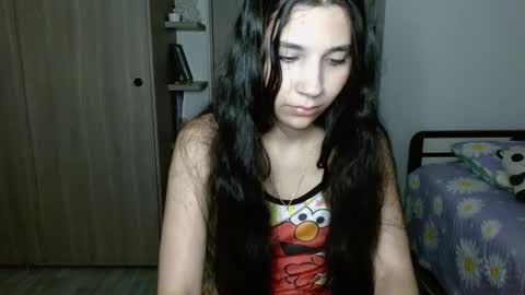 Mia online show from 01/15/26, 02:27