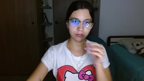 Mia online show from 02/26/26, 03:38