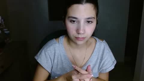 Mia online show from 07/01/26, 02:46