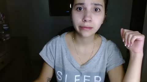 Mia online show from 07/02/26, 03:56