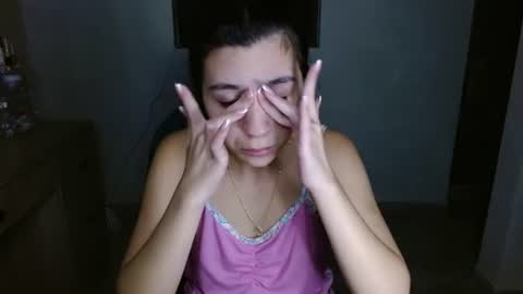 Mia online show from 07/17/26, 03:57