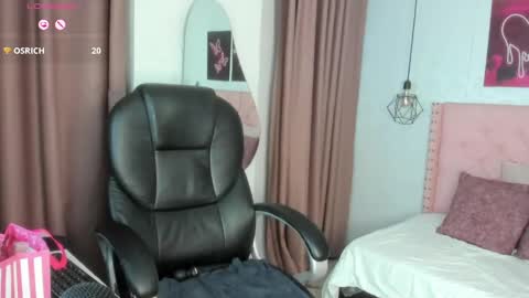 Snapshot of mia__star1 chatting on 05/11/26, 07:11 Mia online show from 05/11/26, 07:11
