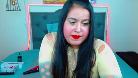C A L L  M E  M I A  online show from 01/17/25, 03:34
