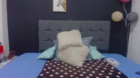 Snapshot of mia__xx1 chatting on 11/01/25, 01:07 C A L L M E M I A online show from 11/01/25, 01:07