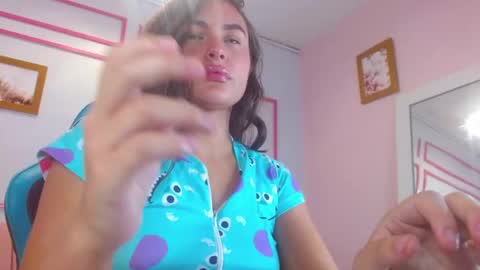 Mia  online show from 02/21/25, 01:11