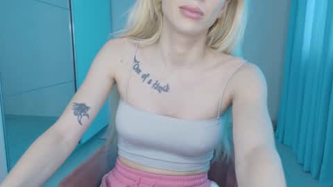 mia_angel online show from 06/10/26, 01:32