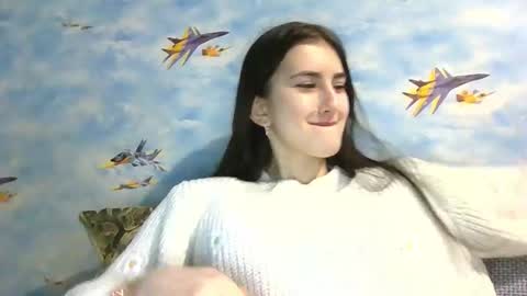 Snapshot of mia_beauti_live chatting on 03/06/26, 03:52 mia_beauti_live online show from 03/06/26, 03:52