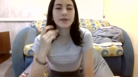 mia_beauti_live online show from 07/13/26, 09:56