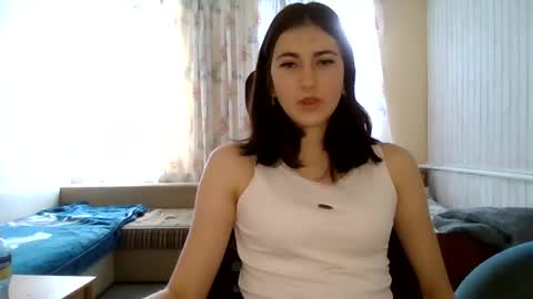 mia_beauti_live online show from 08/08/26, 11:56