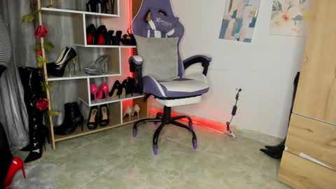 Mia Bellatrix online show from 02/01/25, 01:02