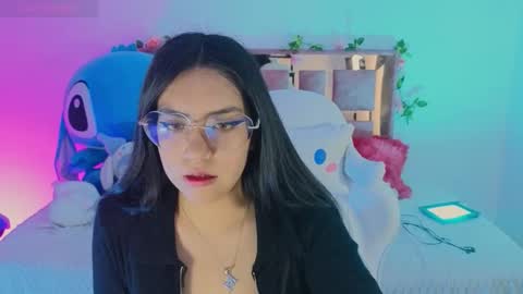 mia_bnnyy online show from 10/05/25, 07:34