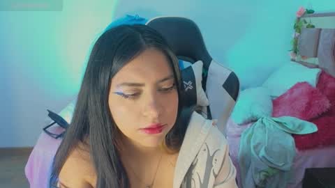 mia_bnnyy online show from 10/30/25, 05:42