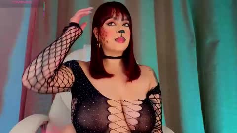   online show from 11/01/25, 04:14