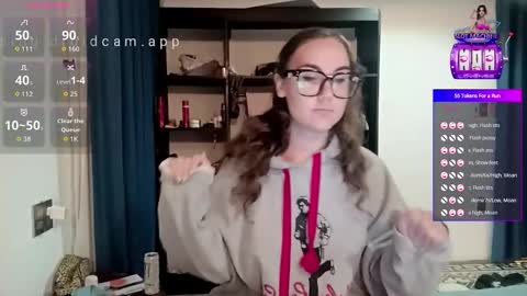 Snapshot of mia_boone chatting on 09/08/25, 04:50 mia_boone online show from 09/08/25, 04:50