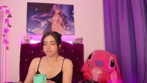 Mia cand online show from 01/06/25, 04:23