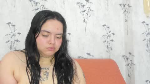 Mia  online show from 01/11/25, 06:12