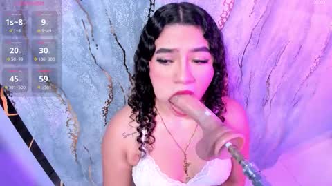 mia online show from 10/15/25, 11:21