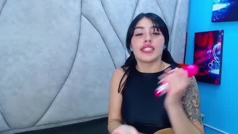 mia_charlothe online show from 03/01/25, 03:43