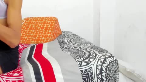 Mia Conde online show from 02/04/25, 01:06