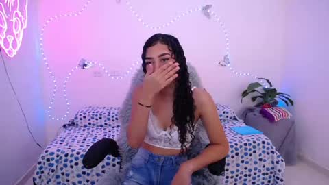 mia_cute_girl online show from 06/02/26, 12:18