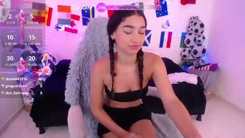Snapshot of mia_cute_girl chatting on 07/06/26, 03:03 mia_cute_girl online show from 07/06/26, 03:03