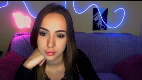 Snapshot of mia_cutie77 chatting on 09/30/25, 10:09 mia_cutie77 online show from 09/30/25, 10:09