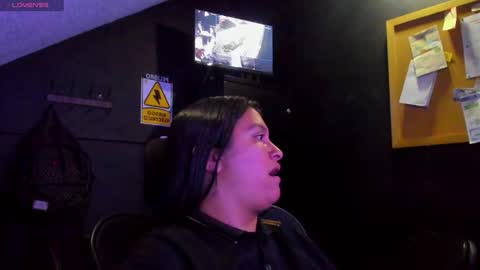 Snapshot of mia_daniela_ chatting on 10/24/25, 02:41 Mia daniela online show from 10/24/25, 02:41