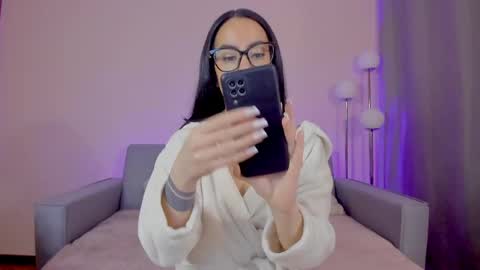 Snapshot of mia_daniellshot chatting on 04/11/26, 11:14 Sarah Luna online show from 04/11/26, 11:14