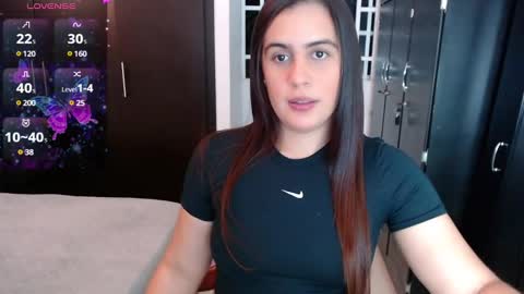 Snapshot of mia_danielsx chatting on 01/09/25, 02:22 Mia online show from 01/09/25, 02:22