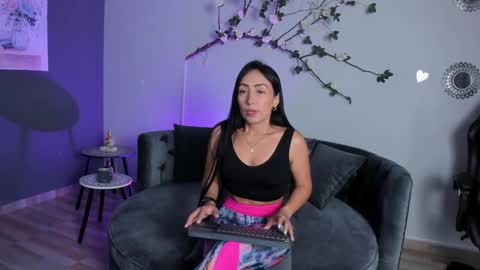 Snapshot of mia_davis__ chatting on 03/12/26, 11:38 mia_davis__ online show from 03/12/26, 11:38