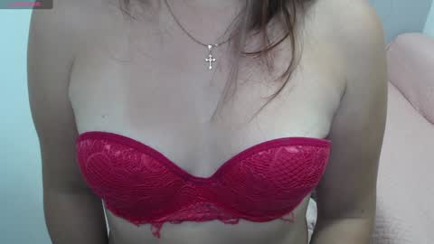 Mia online show from 01/13/25, 03:47