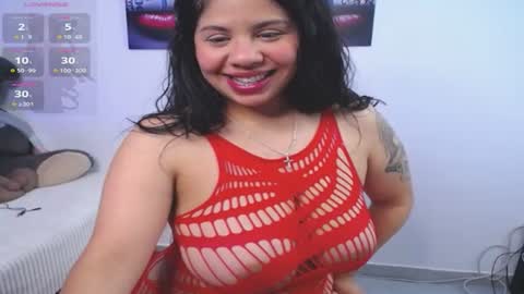 Mia online show from 07/17/26, 10:55