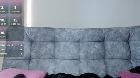 mia_fooxx online show from 12/05/24, 03:50