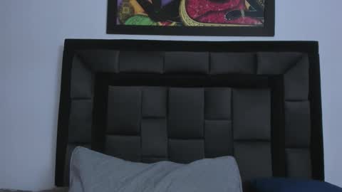 Snapshot of mia_fox3 chatting on 09/30/25, 12:32 mia fox online show from 09/30/25, 12:32