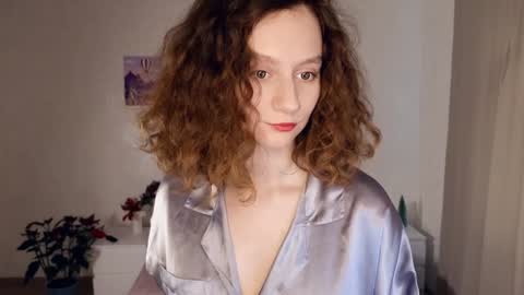 Mia  online show from 01/29/25, 09:33