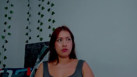 Snapshot of mia_garcia2 chatting on 10/15/25, 09:26 MIA online show from 10/15/25, 09:26