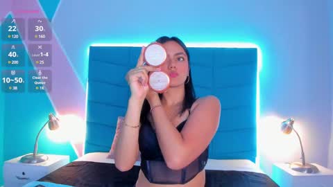 mia_greco_ online show from 01/11/25, 07:38