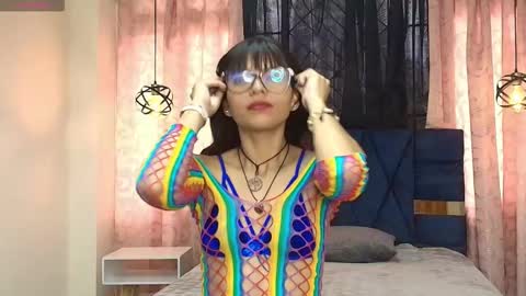  MIA HOLLY  online show from 10/11/25, 07:12