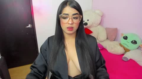 Mia J Abbey online show from 01/25/25, 11:22