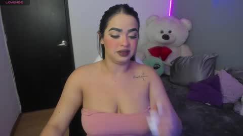 Snapshot of mia_j51 chatting on 02/12/26, 10:16 Mia J Abbey online show from 02/12/26, 10:16