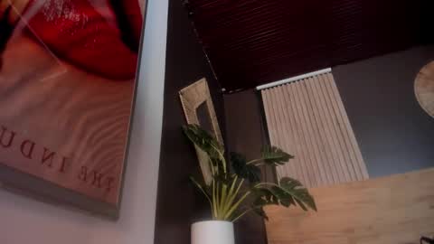 Val  online show from 09/26/25, 11:14