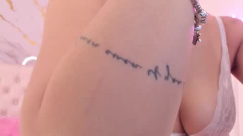    online show from 10/15/25, 12:27